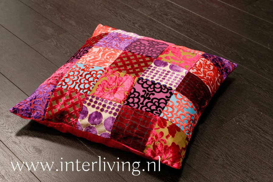 Imgbd.com paarse slaapkamer accessoires ~ de laatste slaapkamer ... Decoratie woonkamer paars