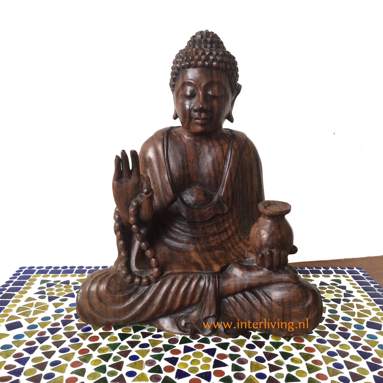 Goed opgeleid Bende Herinnering Boeddha's van hout - een handgemaakt houten boeddhabeeld - mudra
