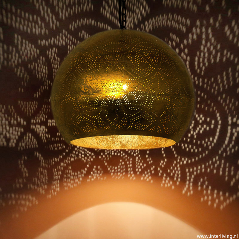 oosterse bol lamp XL goud look filigrain design gaatjes