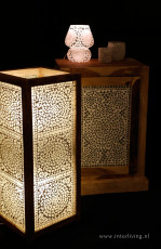 staande lamp van traditioneel glasmozaiek