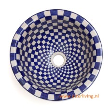 Marokkaanse design waskom / wasbak van aardewerk. Handgemaakt en geschilderde met geometrische blok patronen voor de badkamer in mediterraanse stijl