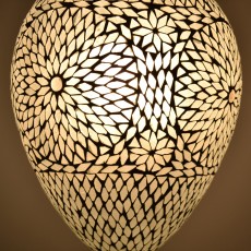 ei lamp van glas mozaiek art deco stijl