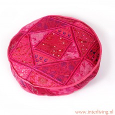 Oosters roze rond kussen uit India handgemaakt van patchwork sari stof