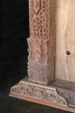 oude-houten-deur-poort-oosters-houtsnijwerk-decoratie-landelijk-vintage