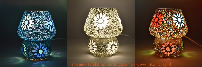 Tafellamp model paddenstoel met Turks glas mozaiek en kralen