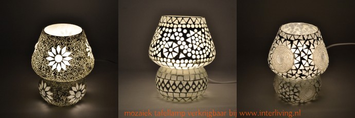 Gezellige tafellampje in een bijzonder model van doorzichtig glas mozaiek