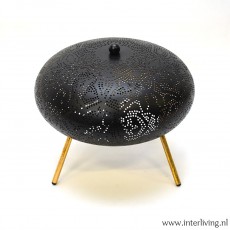 Oriëntaalse tafellamp filigrain stijl "Shade"- opengewerkte gaatjes patronen zwart metaal