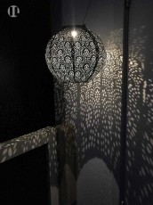sfeer projectie op je muur met lampion