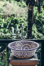 Faucet / sink / wash-bin Marrocan style with zilligen mosaic design
