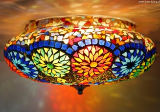oosterse gekleurde plafondlamp bloem model glasmozaiek