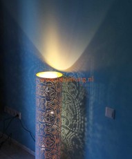 effect-van-sfeerverlichting-licht-schaduw-muur