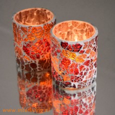 waxinelichthouder-cilinder-rood-oranje-theelichtje-windlicht-gebroken-glas-stukjes-parelmoer-glans