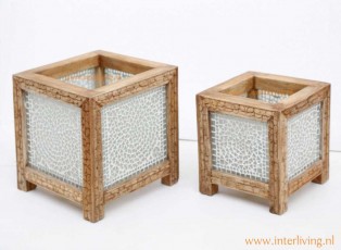 tafellamp-kubus-model-open-bovenkant-frame-hout-wit-glas-mozaiek-India-stijl