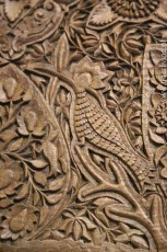 salontafel-antiek-model-birds-woodcarving-boho-kashmir-India-walnut