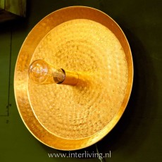ronde-muurlamp-goud-kleur-hotel-design-wandlamp-metaall