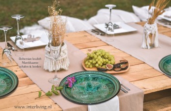 bohemian-bruiloft-tafelstyling-Marokkaanse-borden