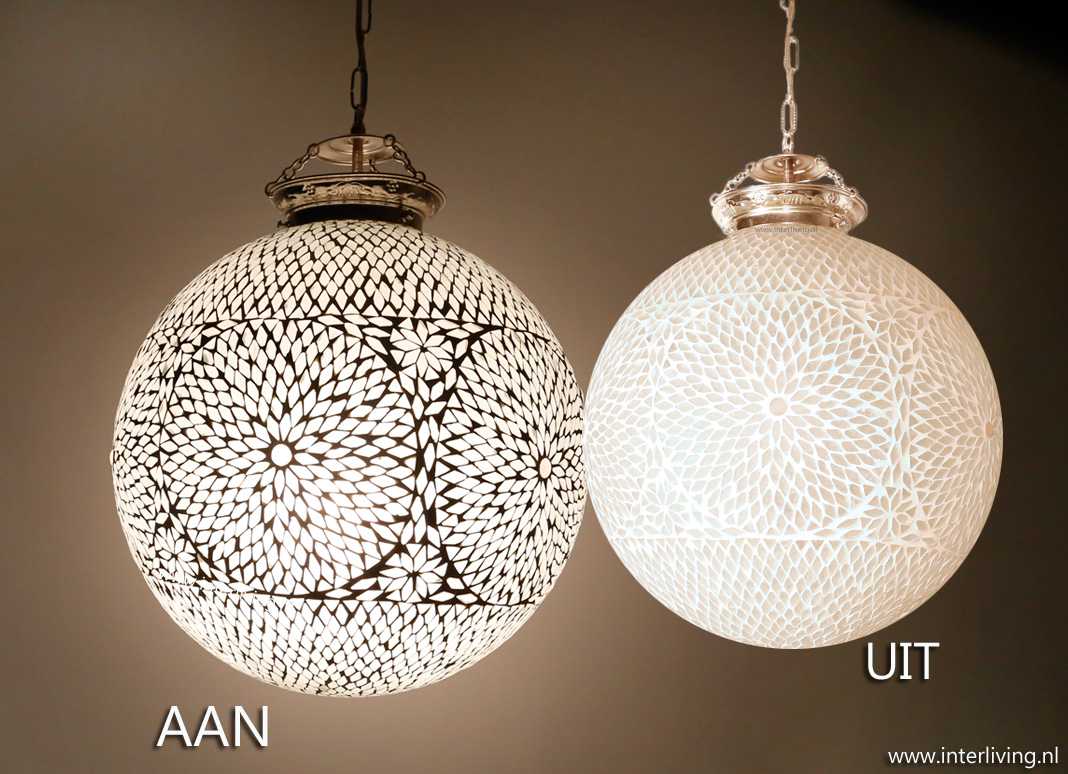 Versnipperd Onbekwaamheid maandag oosterse grote bol hanglamp wit glas modern mozaiek tiffany art-deco