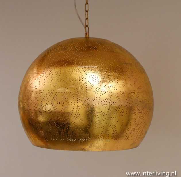 hanglamp - Oosterse lamp - goud boven de eettafel