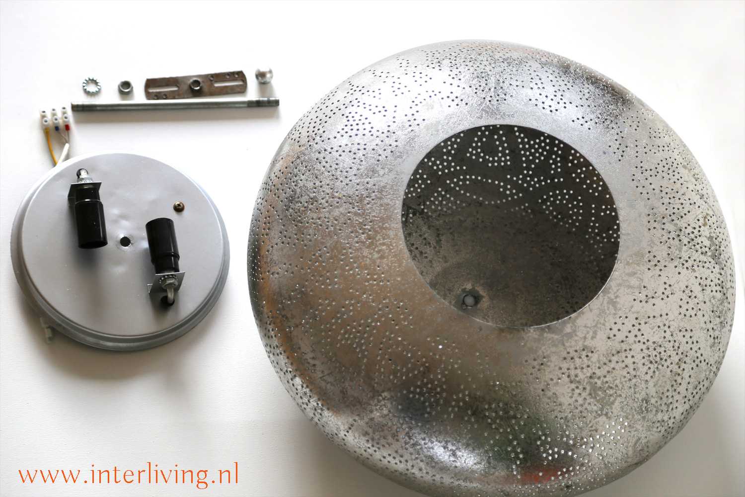 een oosterse of Arabische plafondlamp ophangen - klus tips