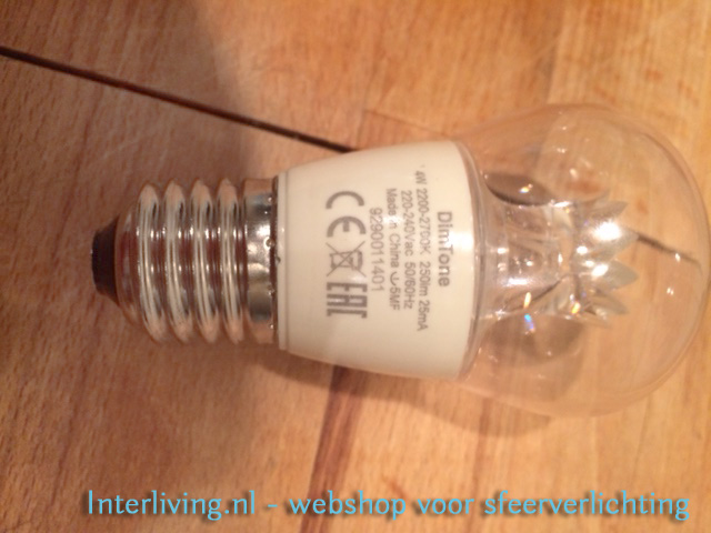 advies-filigrain gaatjeslamp - LEDbulb met dimtone en kroontje voor de mooiste licht en schaduw patronen op de muur in huis en interieur