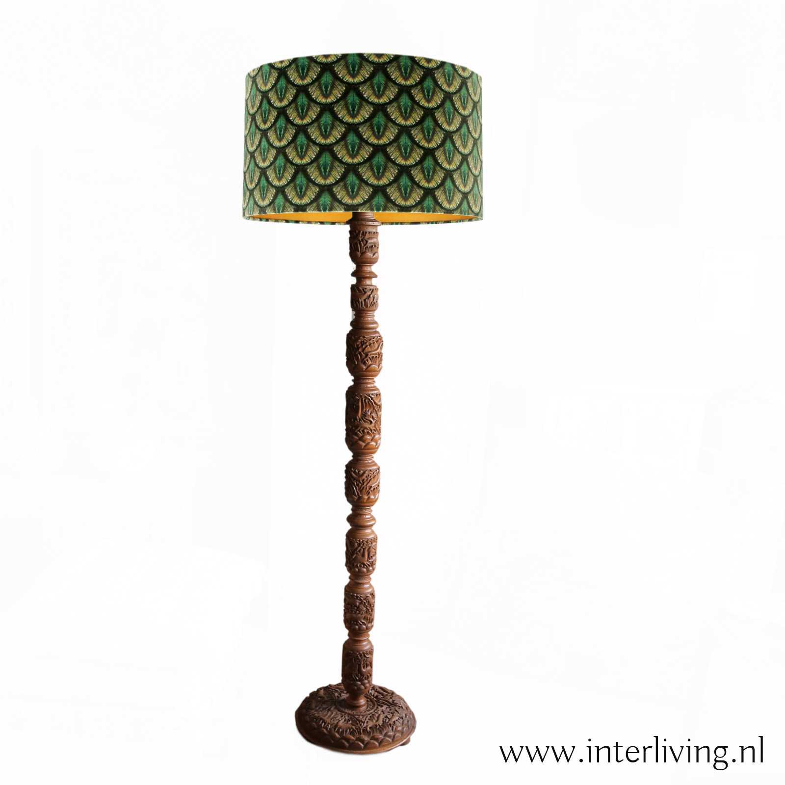 oosterse staande houten lamp - retro boho design - lampenvoet gedecoreerd walnotenhout - sfeerverlichting & styling voor huis