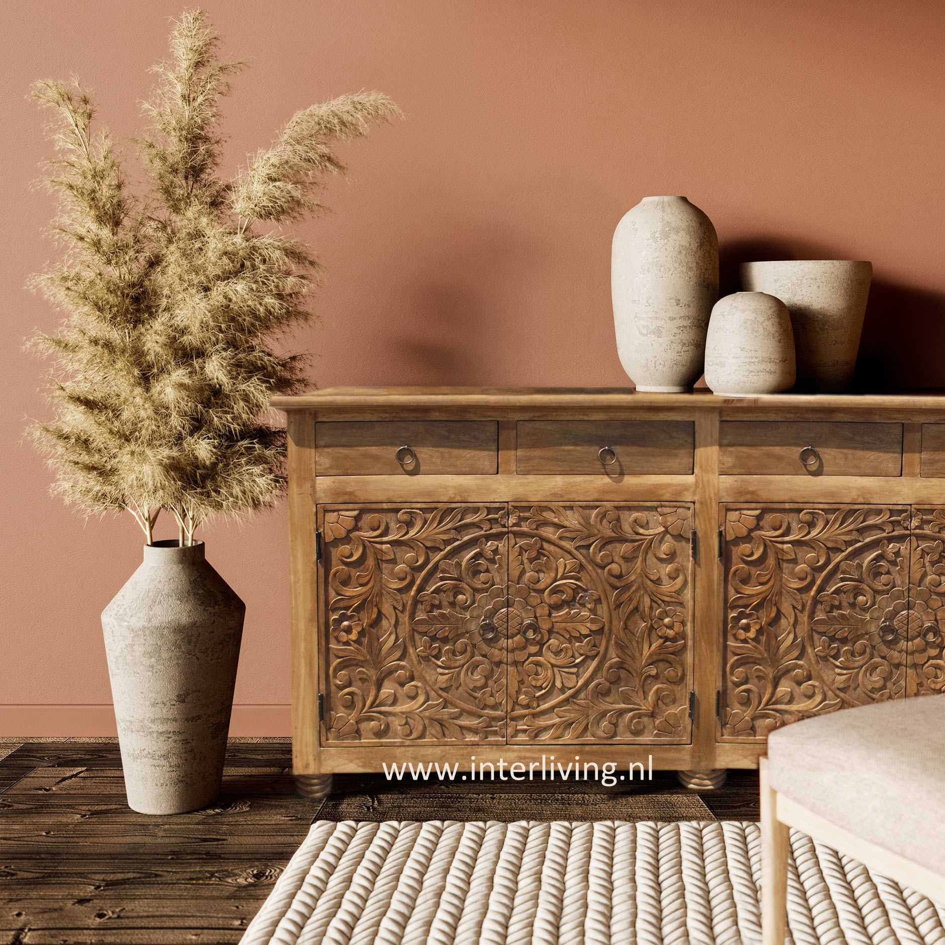 naturel houten dressoir kast van mango hout met bloemen patroon