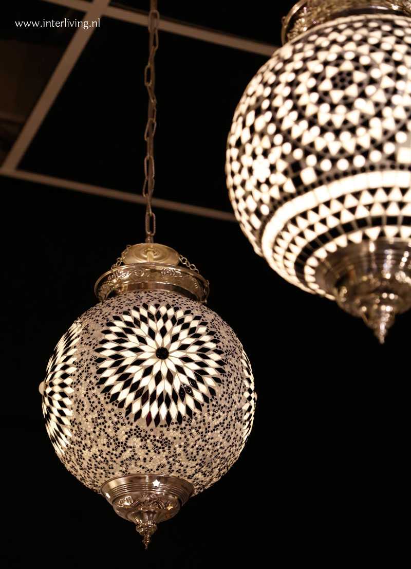 Hanglamp (zwart wit) uit India