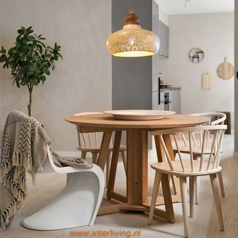 witte hanglamp - oosterse filigrain stijl - boven eettafel